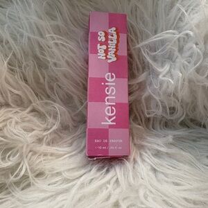 Kenzie - Not so Vanilla